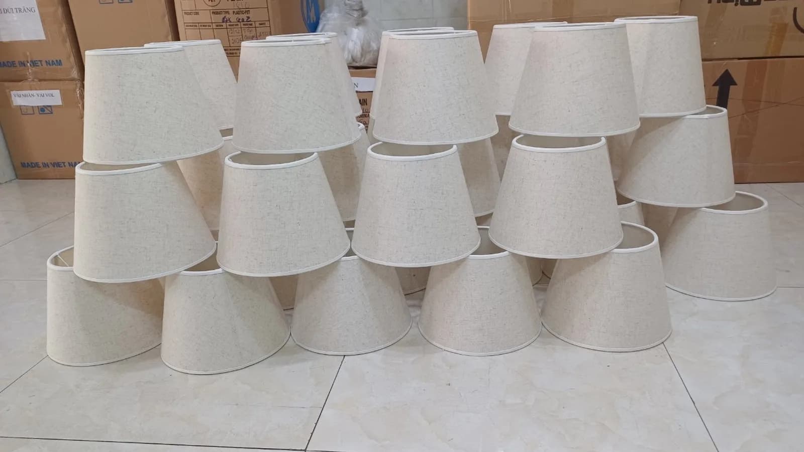 Chụp linen tại xưởng, chờ đóng gói