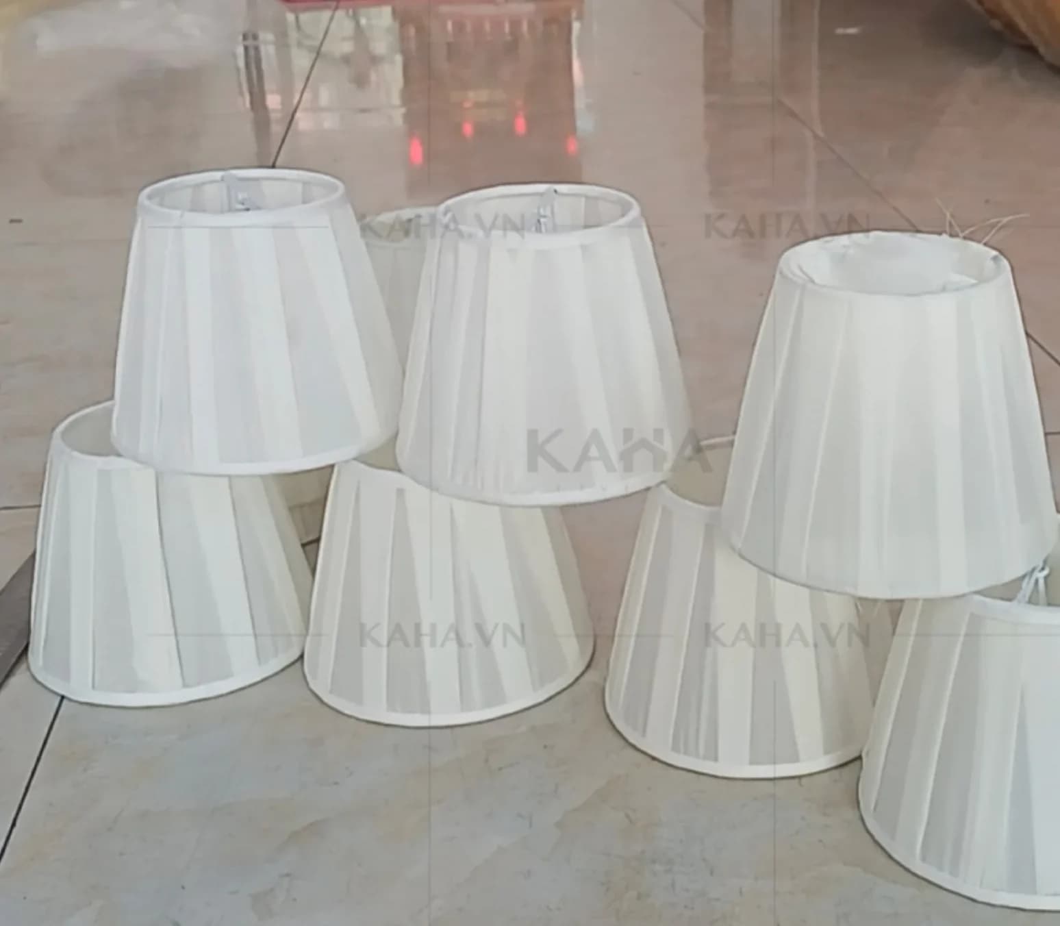 Chao đèn giá rẻ vải nón trắng kem nhiều cỡ sẵn kho KH-DFBE42