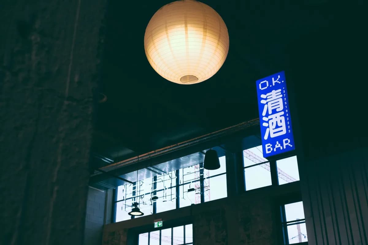Đèn Lồng Hội An Cho Nhà Hàng Cao Cấp — Tạo Ambiance Việt Nam Đẳng Cấp — ảnh minh họa