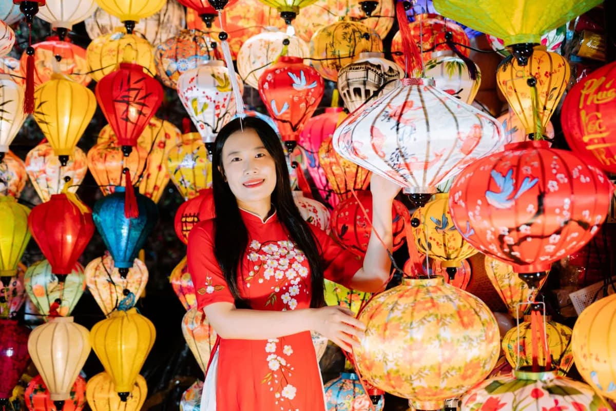 Đèn Hội An — Đèn Lồng Thủ Công Truyền Thống Cho Nhà Hàng, Cafe & Khách Sạn | Kaha® — ảnh minh họa