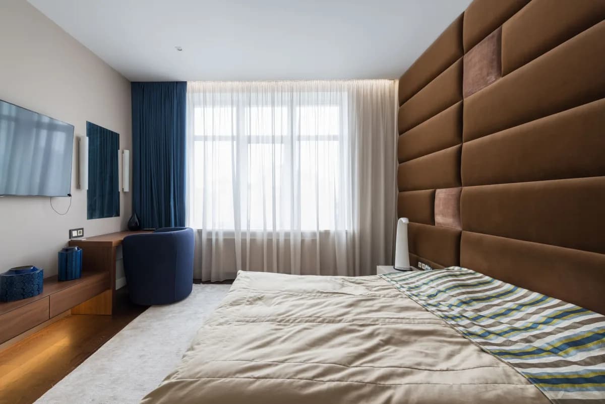 Đèn Phòng Ngủ Đẹp — Chụp Vải Lụa & Linen Cho Không Gian Yên Bình — ảnh minh họa
