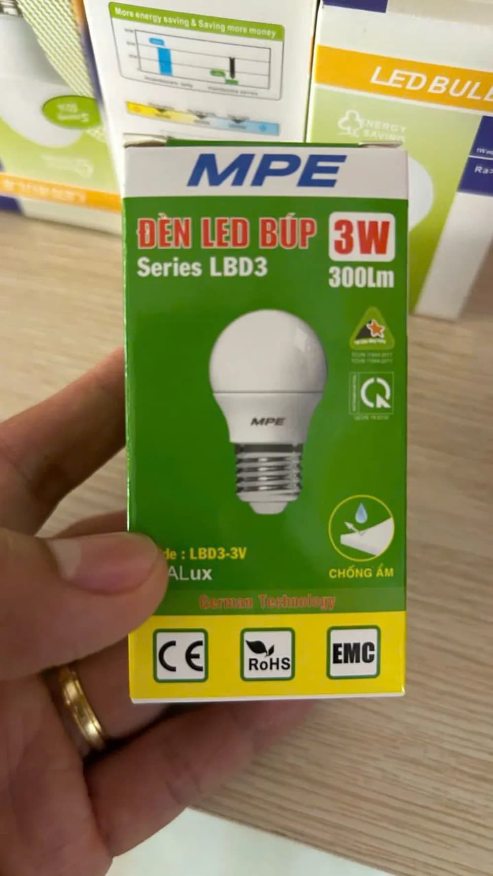 bóng đèn LED búp E27 3W MPE chống ẩm cho đèn vải kaha