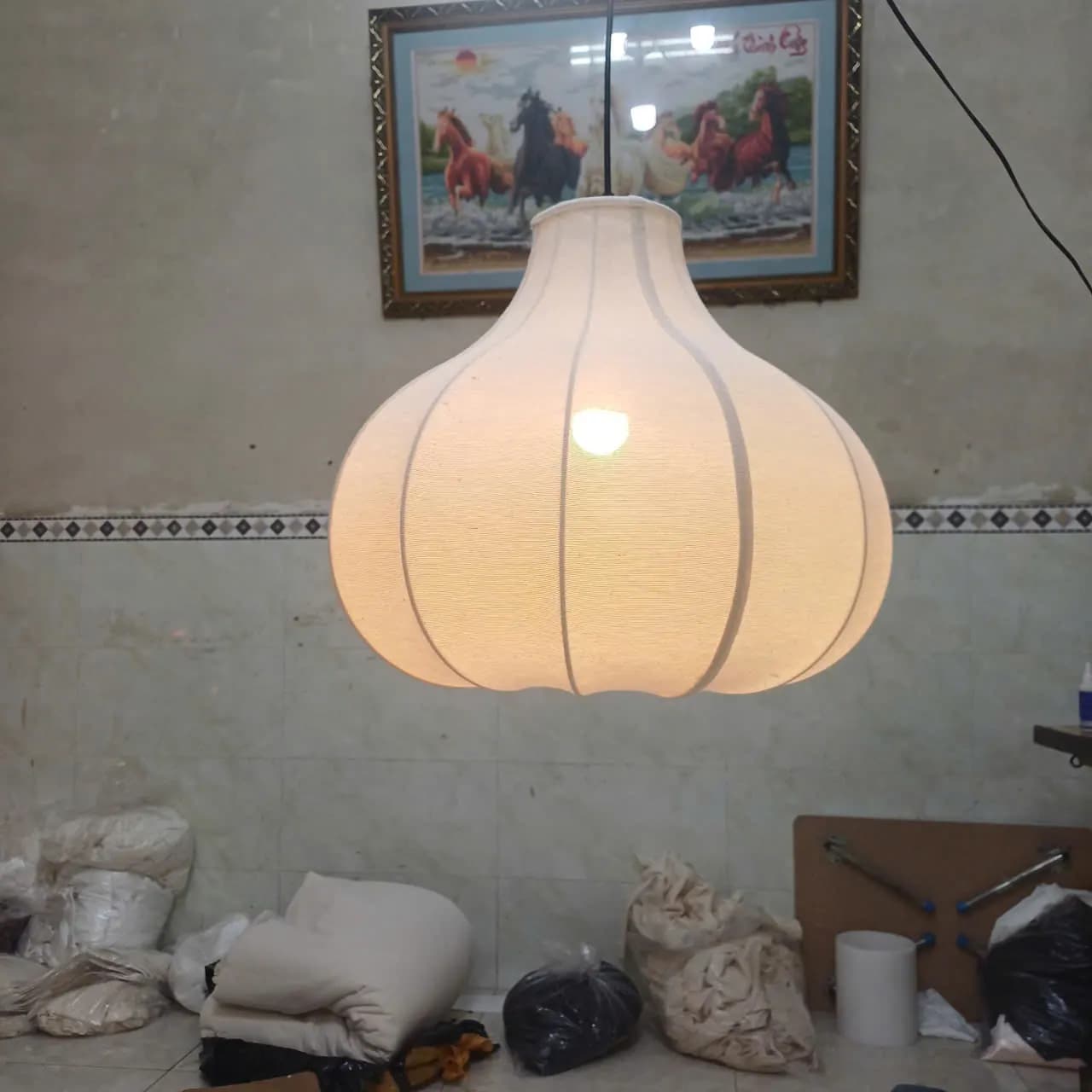 Đèn giấy dó dáng củ tỏi bo tròn KH-GD10 thumbnail 2