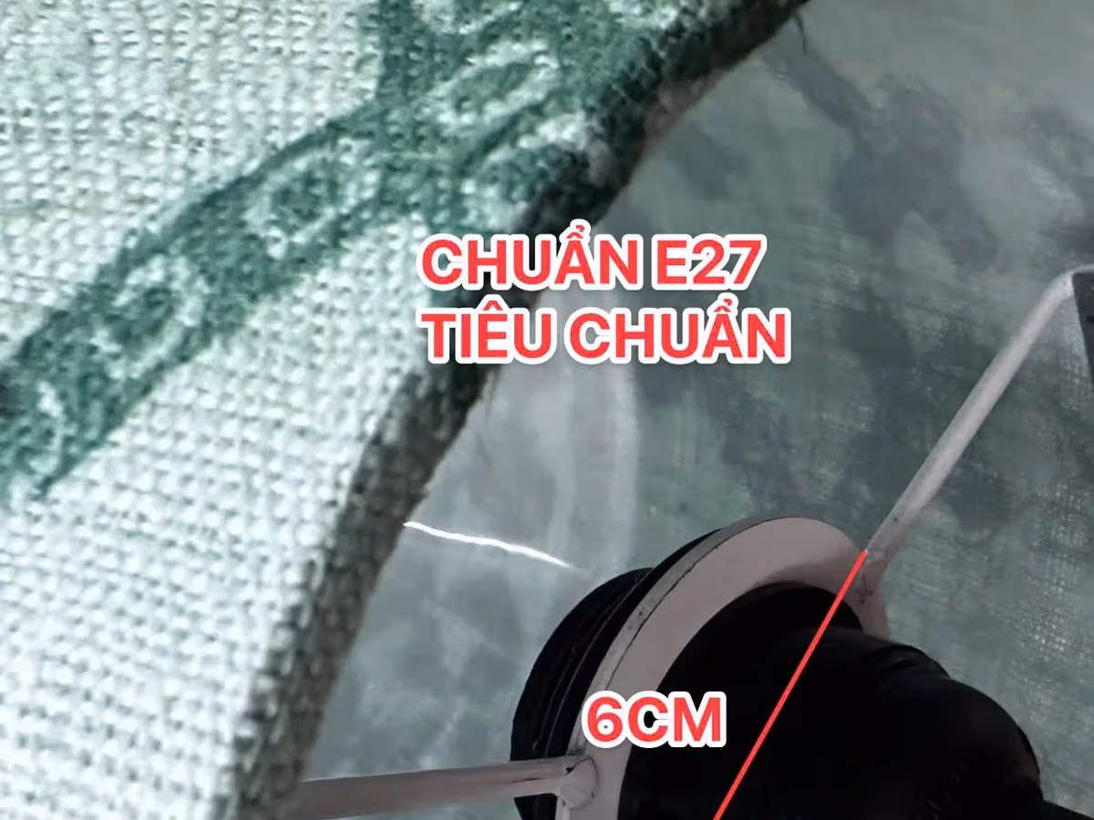 chao đèn presidential suite — Kaha thủ công