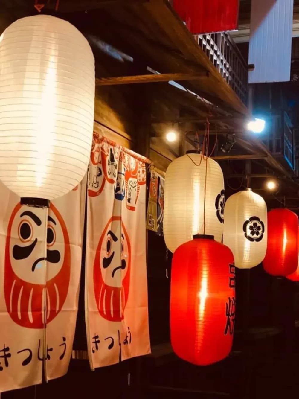 đèn vẽ tranh daruma đỏ treo quán nhật bản kaha