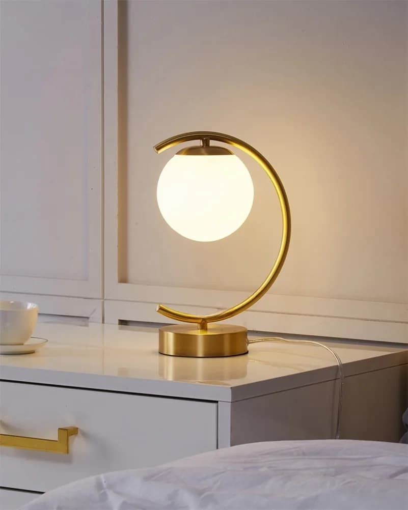 Đèn để bàn cung chữ C vàng đồng đỡ cầu opal KH-DB178 Đèn để bàn cung chữ C vàng đồng đỡ cầu opal KH-DB178