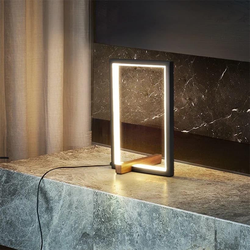 Đèn để bàn khung chữ nhật viền LED chân đế gỗ KH-DB171 Đèn để bàn khung chữ nhật viền LED chân đế gỗ KH-DB171